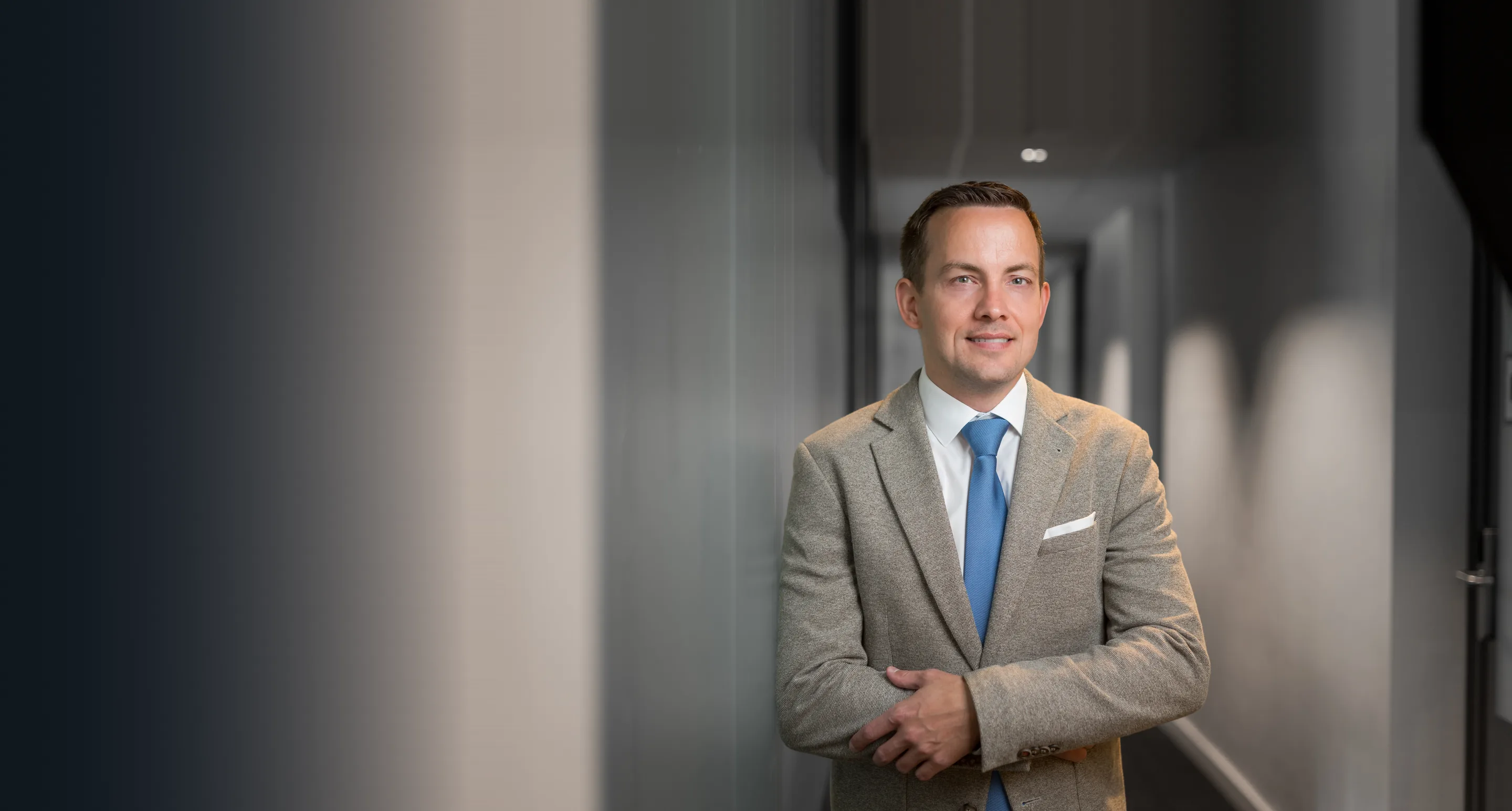 Porträt von Rechtsanwalt Dr. Daniel Holzinger